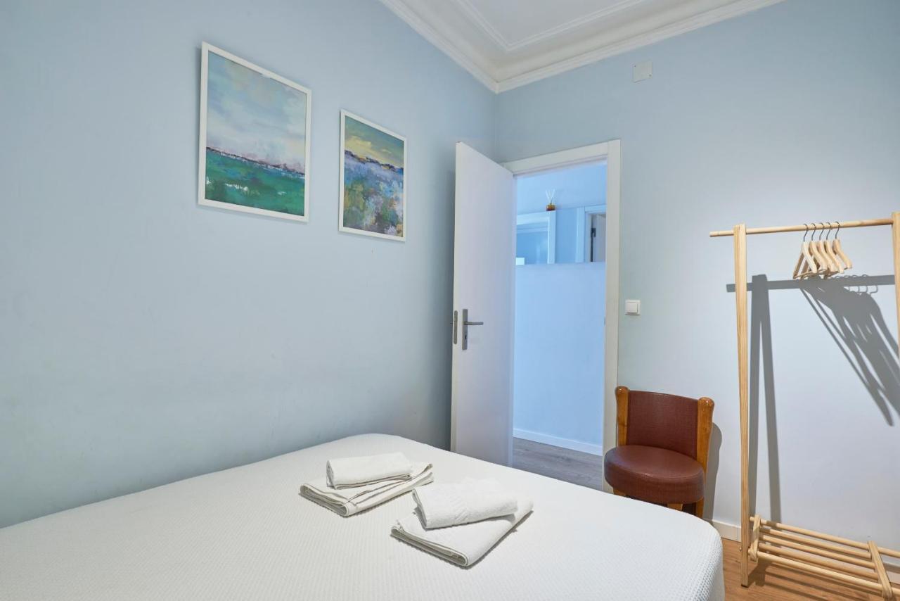 Elegant Riverview Apartment In Historical Lisbona Esterno foto
