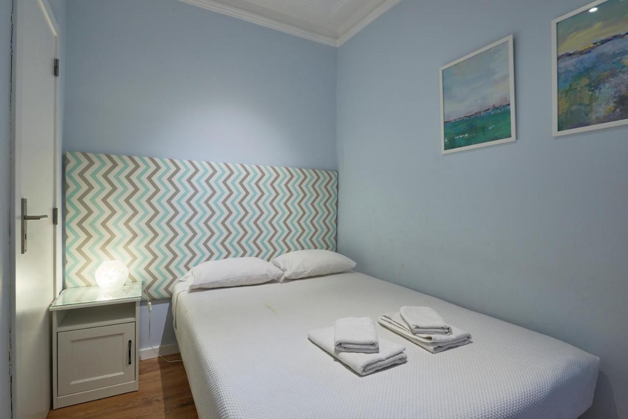 Elegant Riverview Apartment In Historical Lisbona Esterno foto